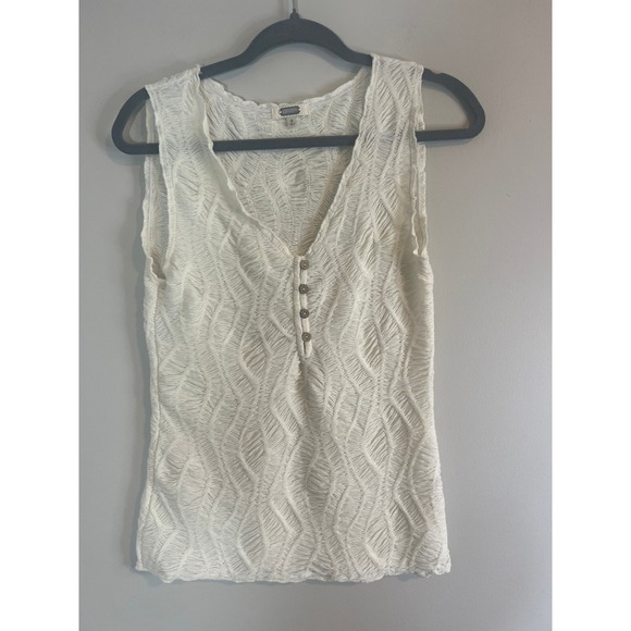 gimmicks by BKE Tops - Gimmicks by BKE White Textured Henley Sleeveless Boho Knit Top Small GN00001